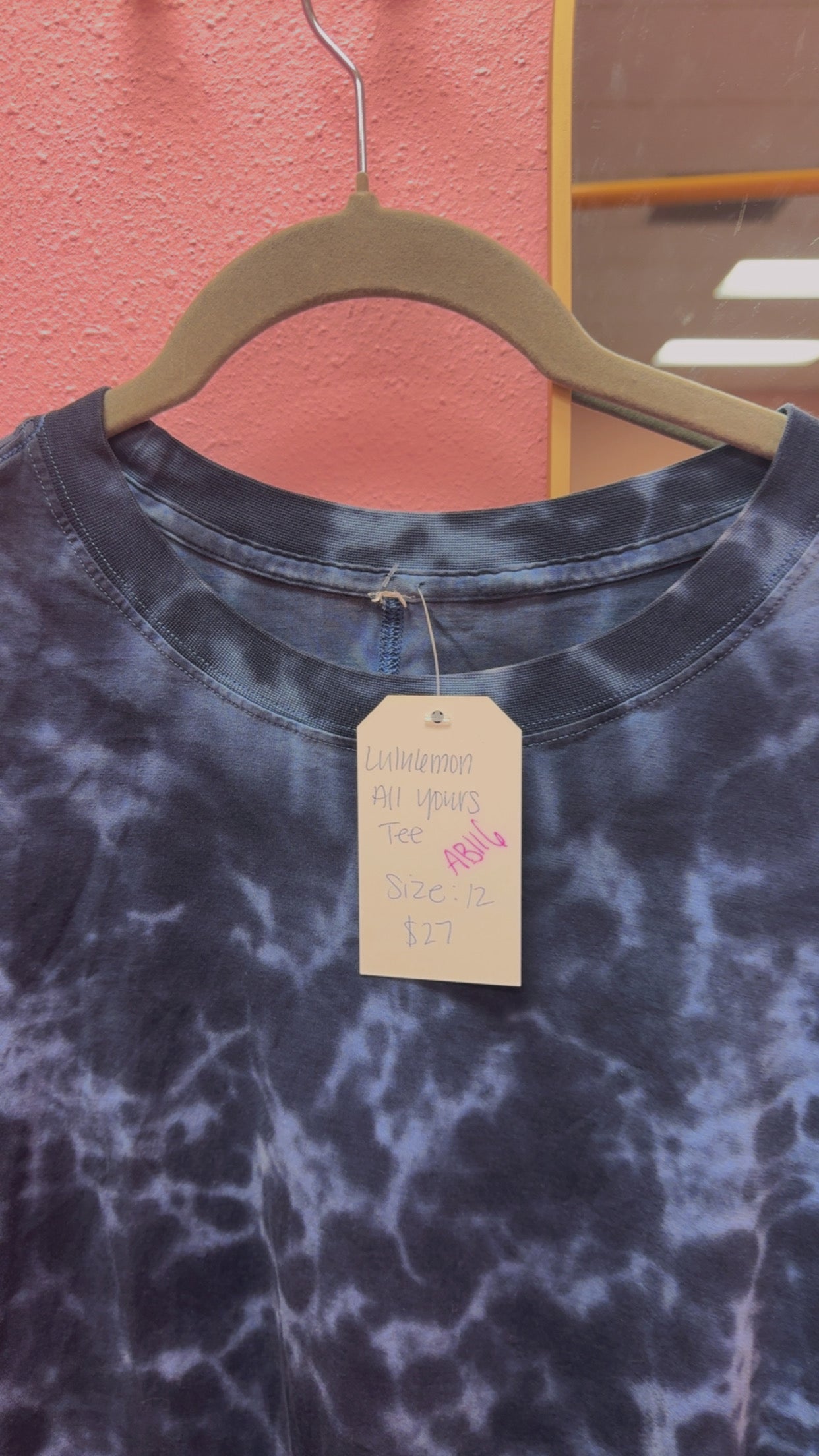Lululemon All Yours Tee Size 12