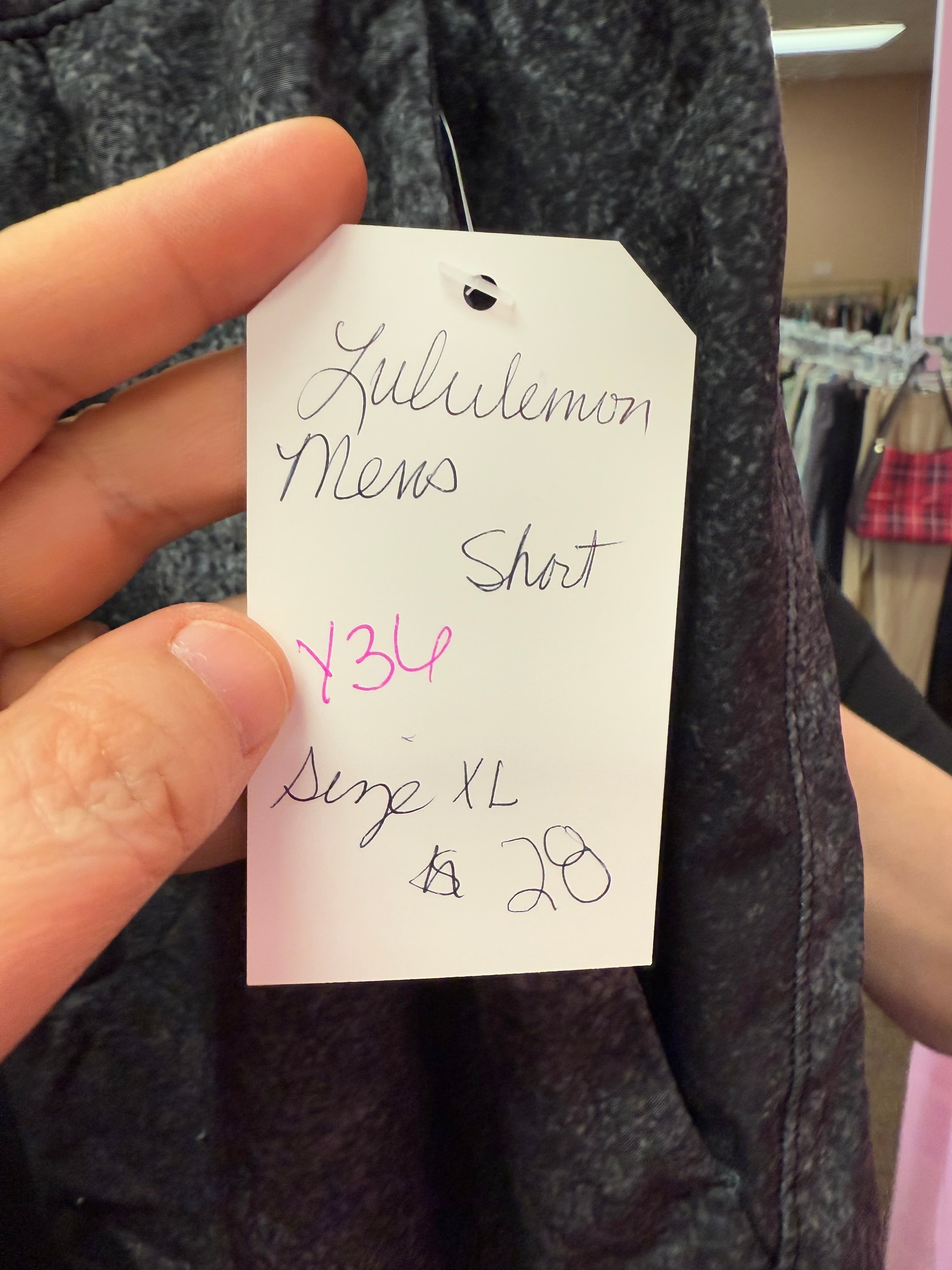 Men’s Lululemon Shorts Size XL