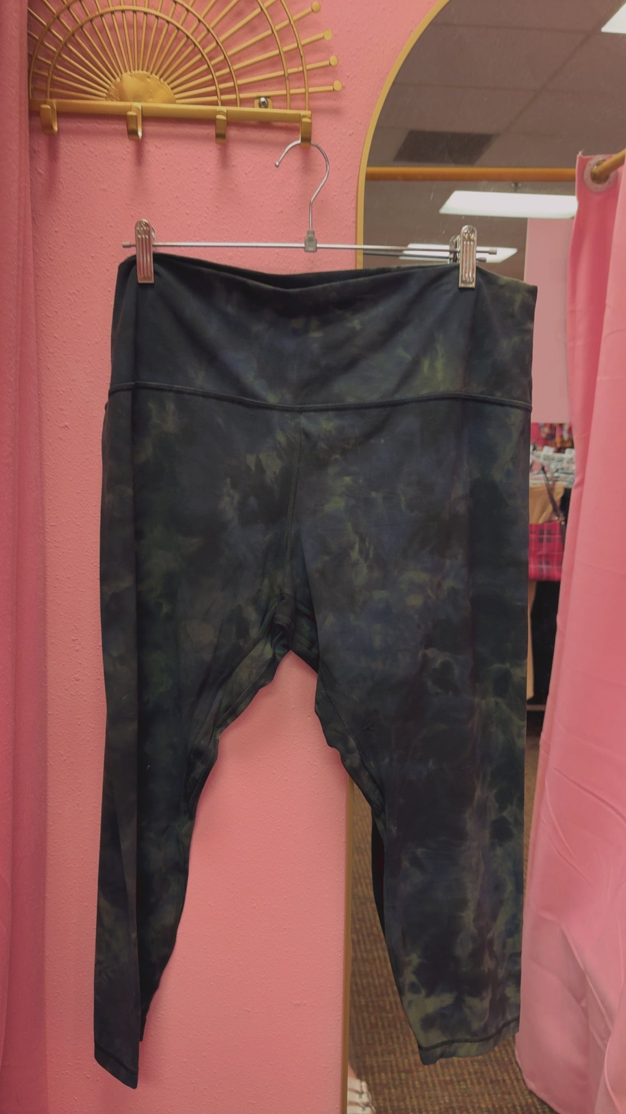 Lululemon Aligns Diamond Dye “25 Size 20