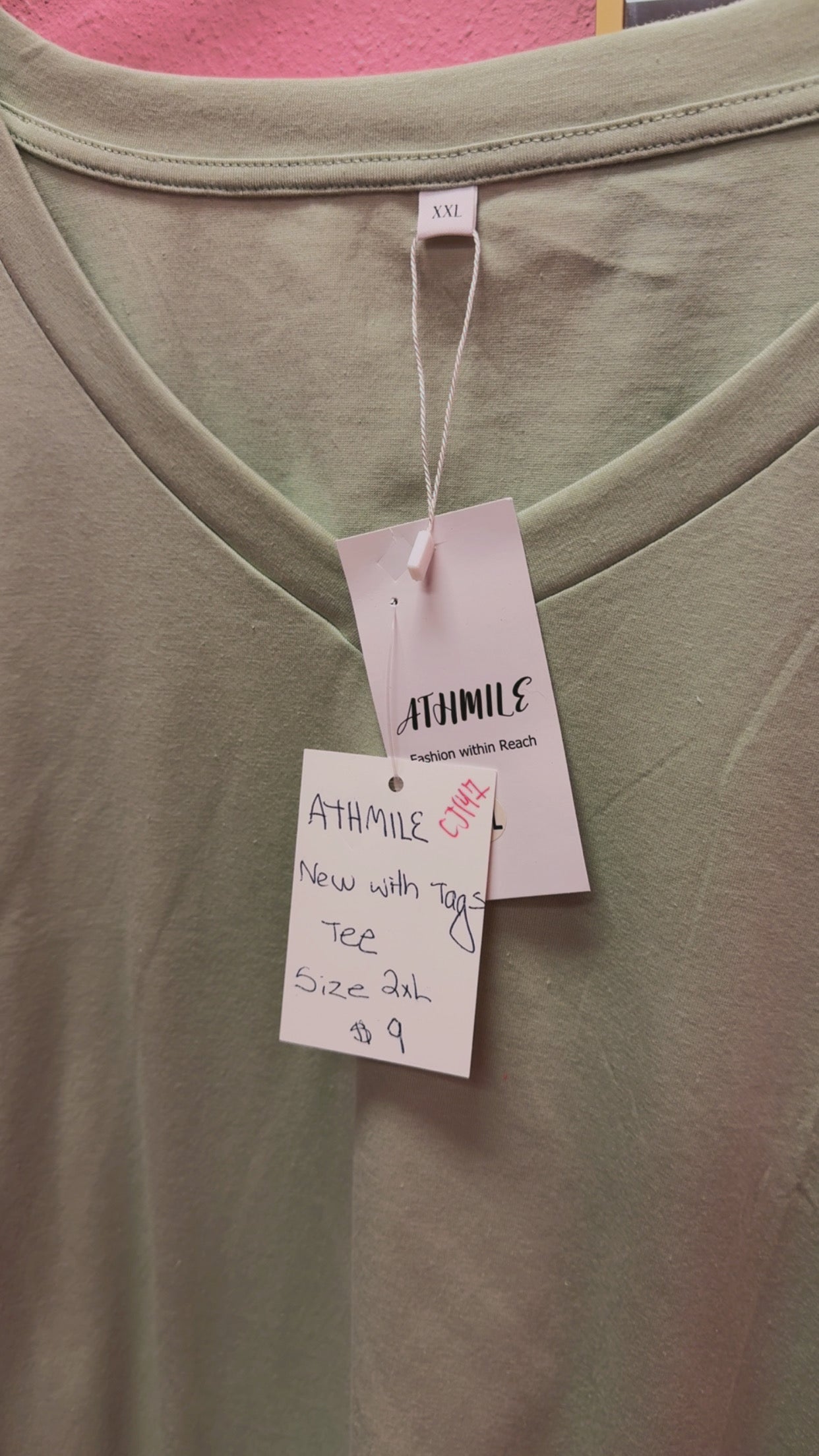 ATHMILE New With Tags Tee Size 2XL