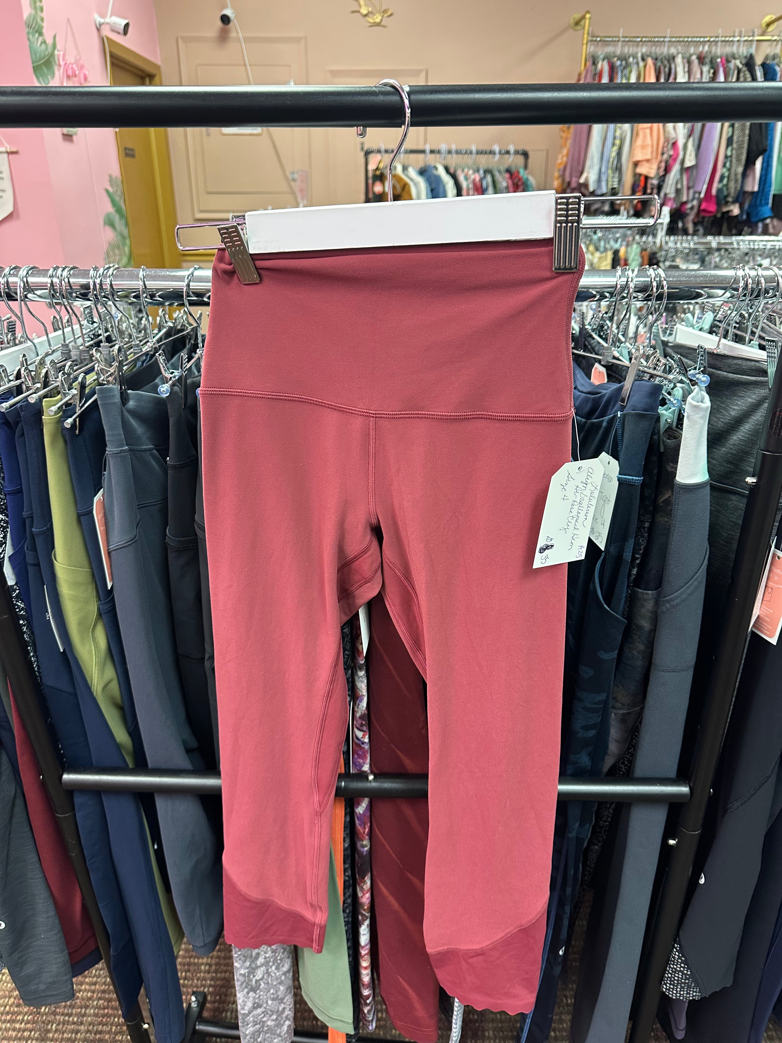 Lululemon Align Scalloped Hem Hi Rise Crop Size 4