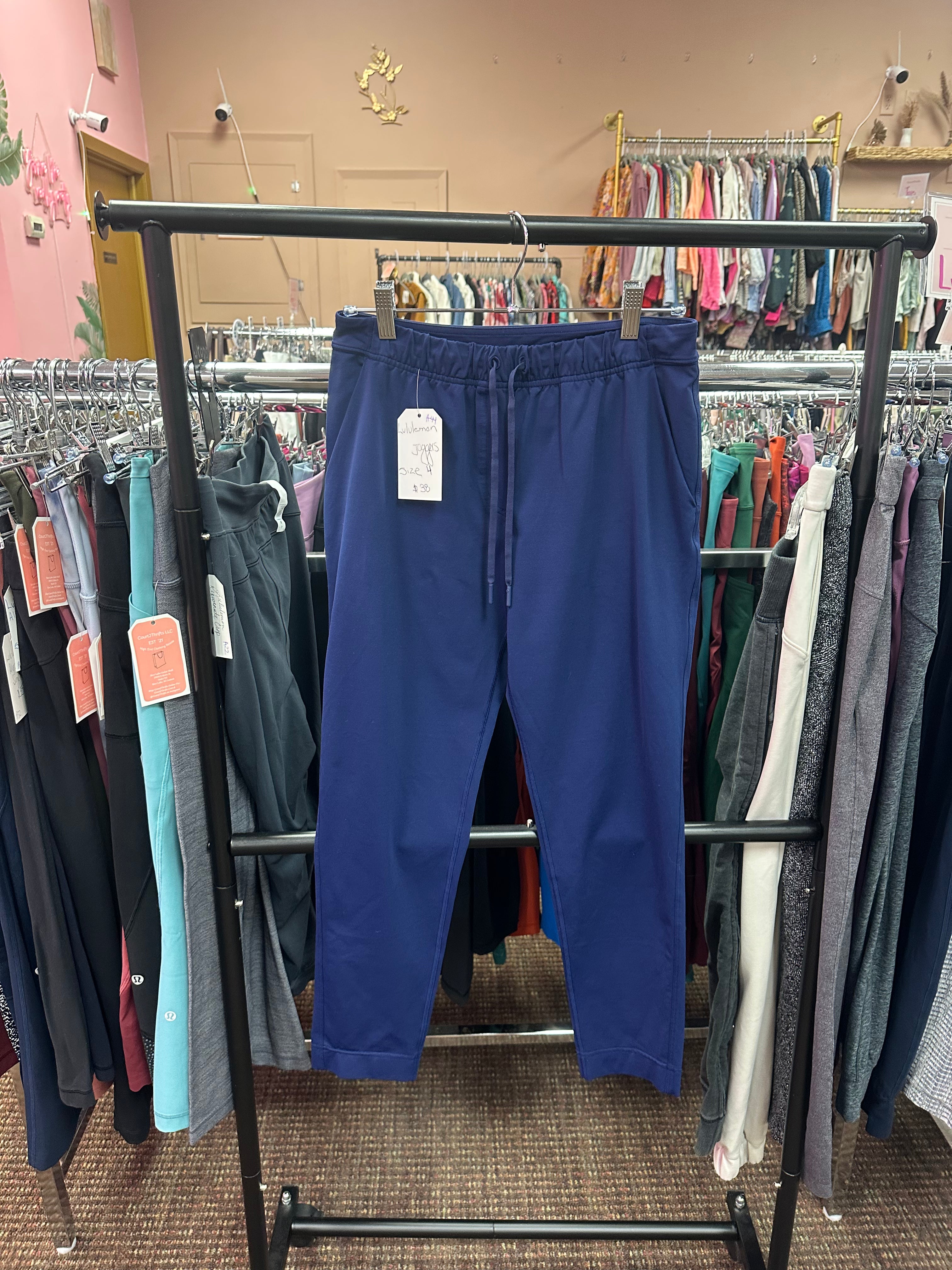 Lululemon Joggers Size 4